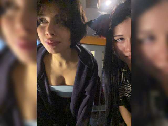 Tinablackkk live cam