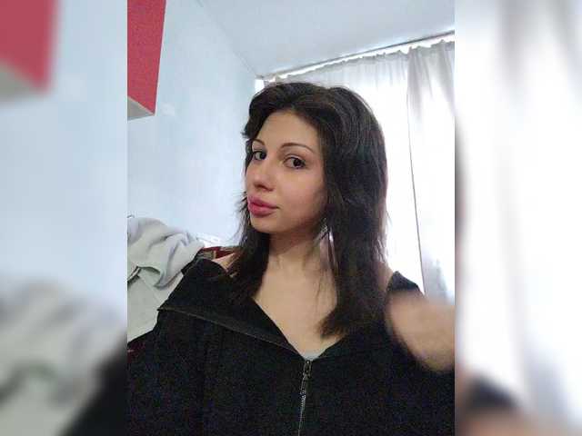 Tinablackkk's BongaCams show and profile