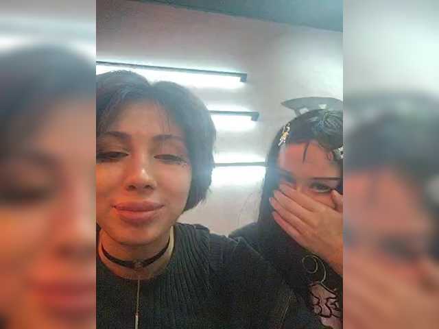 Tinablackkk live cam preview