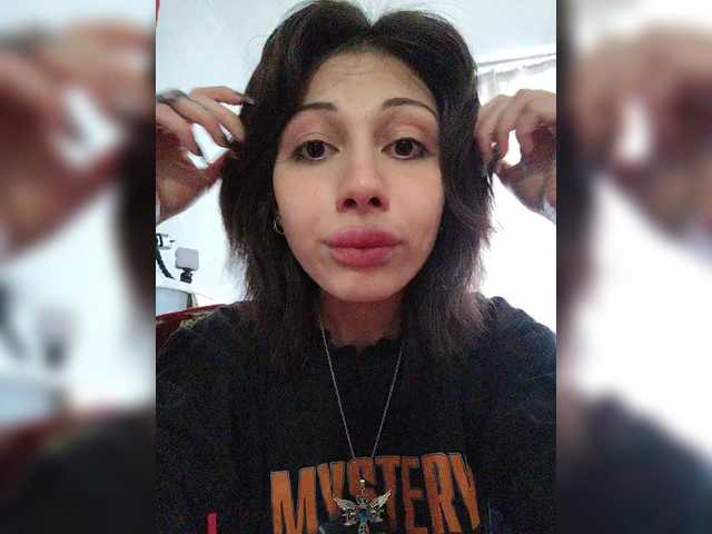 Tinablackkk's BongaCams show and profile