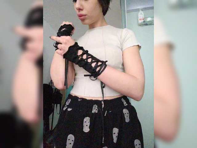 Tinablackkk's BongaCams show and profile