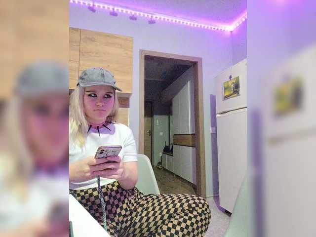 Live трансляция Tinablackkk - slutnetki.online