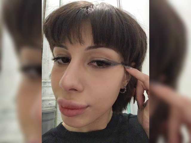 Tinablackkk's BongaCams show and profile