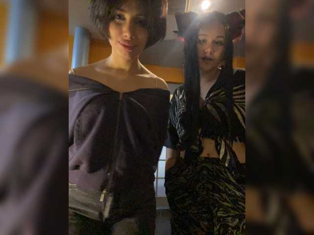 Tinablackkk live cam on BongaCams