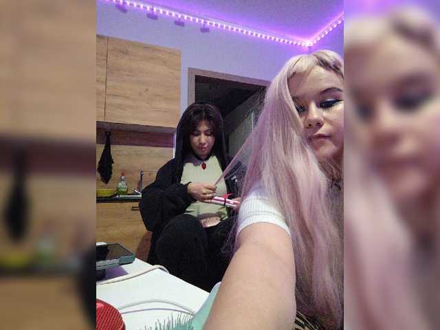 Tinablackkk live cam on BongaCams