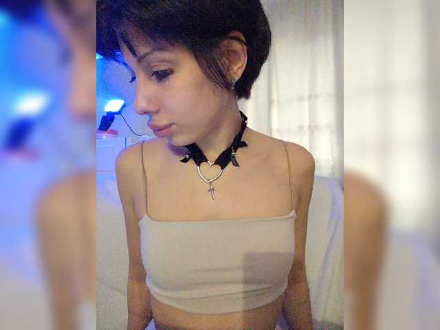 Tinablackkk live cam