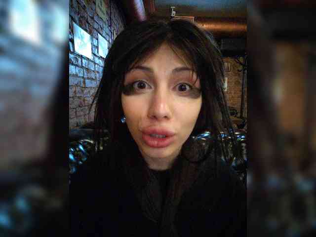 Tinablackkk webcam