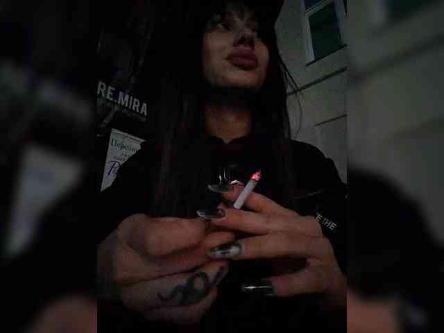 Tinablackkk webcam