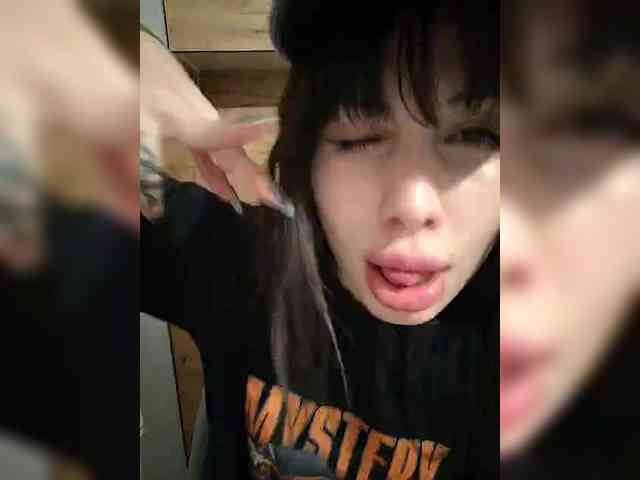Tinablackkk webcam
