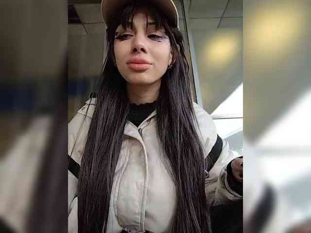 Tinablackkk webcam