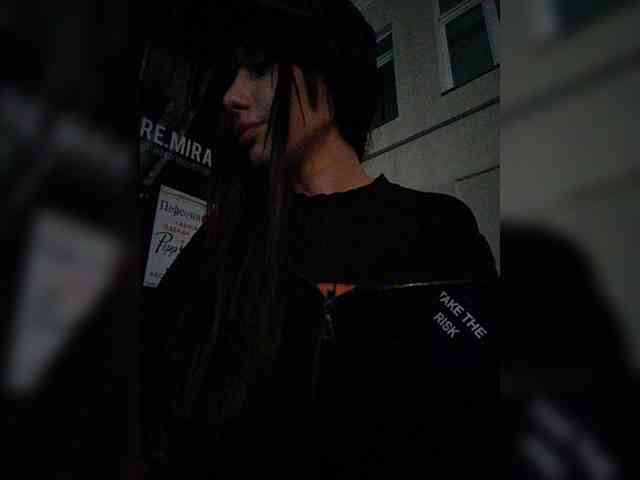 Tinablackkk webcam