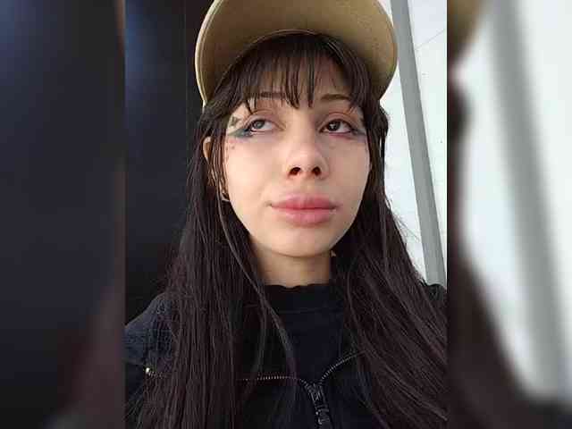 Tinablackkk webcam