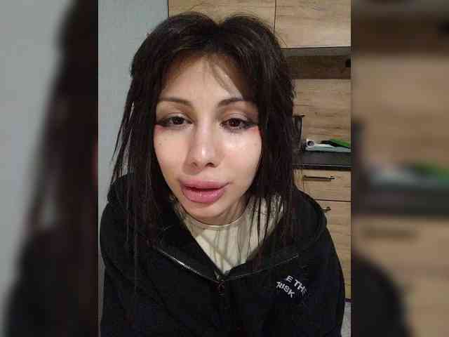 Tinablackkk webcam