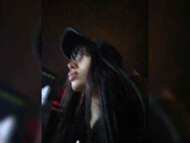 Tinablackkk webcam