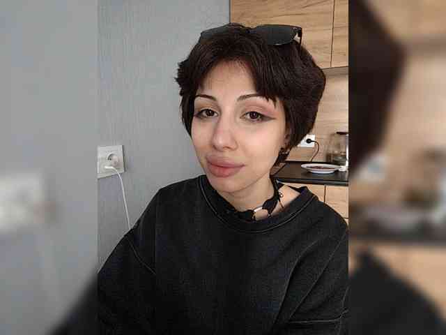 Tinablackkk 