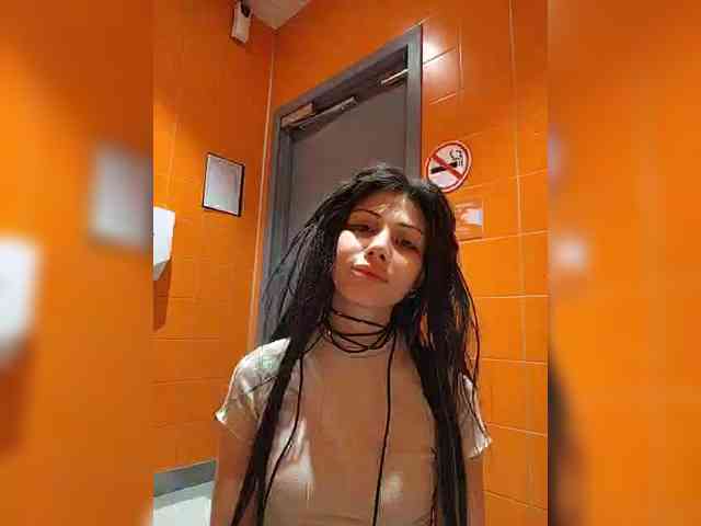 Tinablackkk webcam