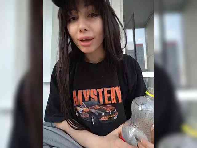 Tinablackkk webcam