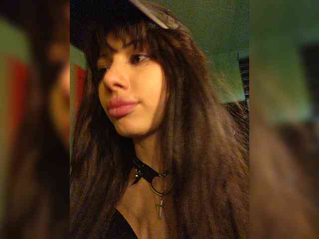 Tinablackkk webcam