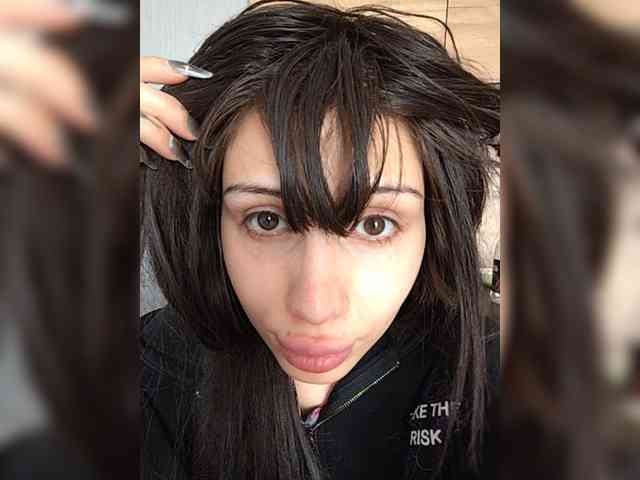 Модель: Tinablackkk