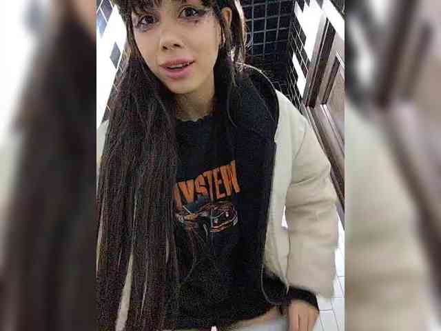Tinablackkk webcam