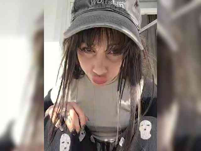 Tinablackkk webcam