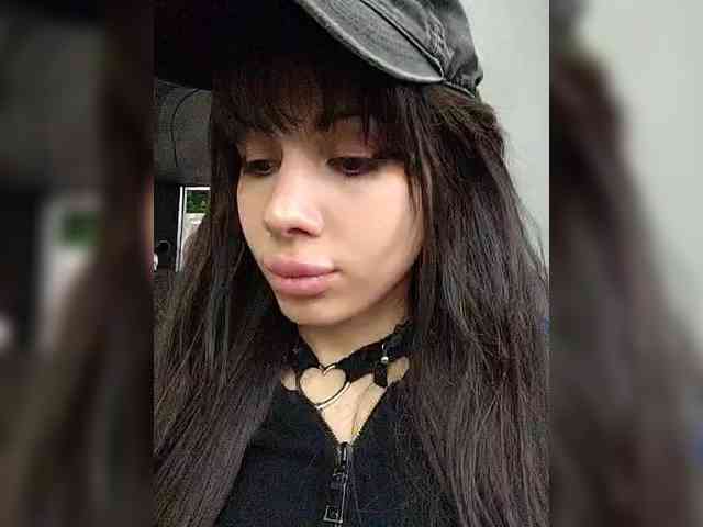 Tinablackkk webcam