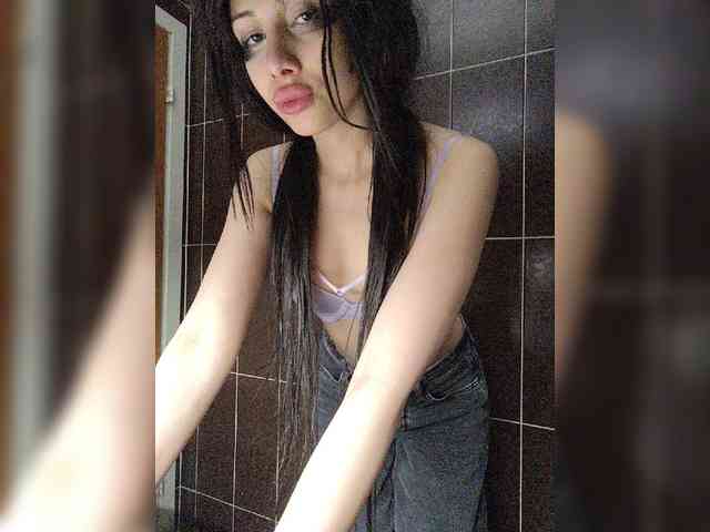 Tinablackkk webcam