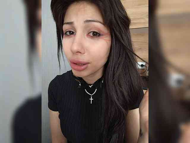 Tinablackkk Live Webcam on BongaCams