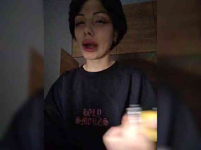Tinablackkk webcam