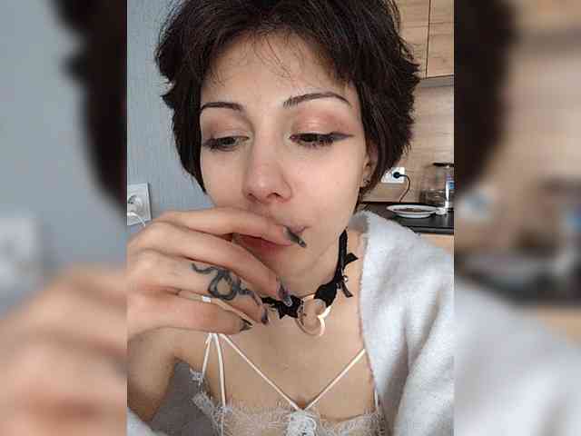 Tinablackkk webcam