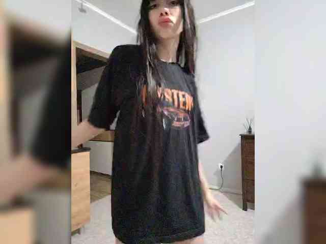 Tinablackkk webcam