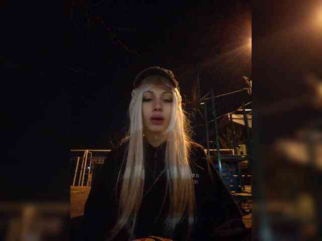 Модель: Tinablackkk