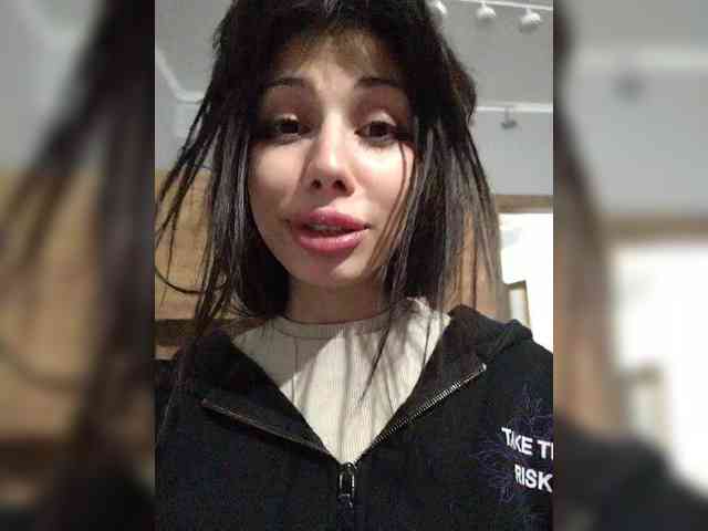 Tinablackkk webcam