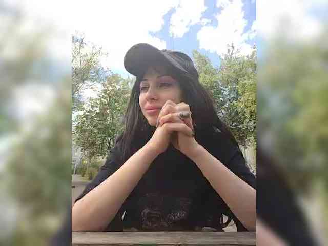 Tinablackkk webcam