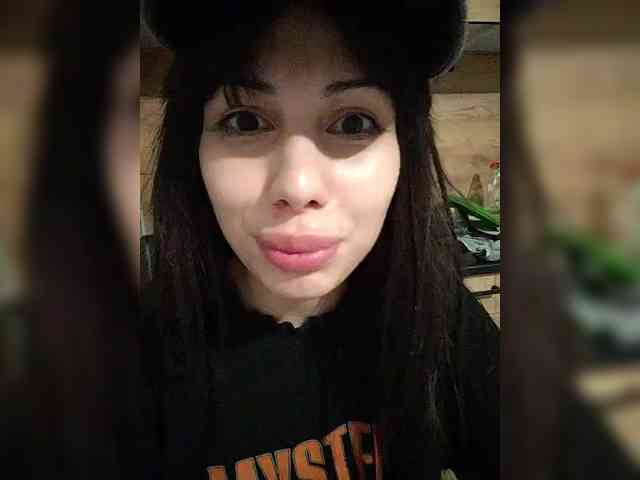 Tinablackkk webcam