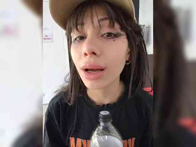 Tinablackkk webcam