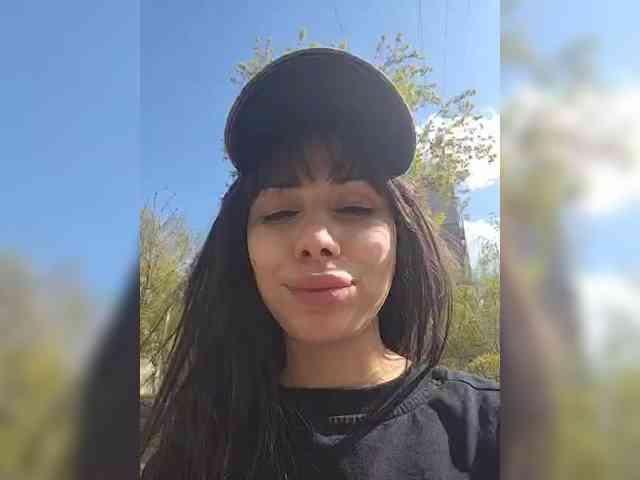 Tinablackkk webcam