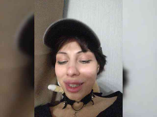 Tinablackkk webcam
