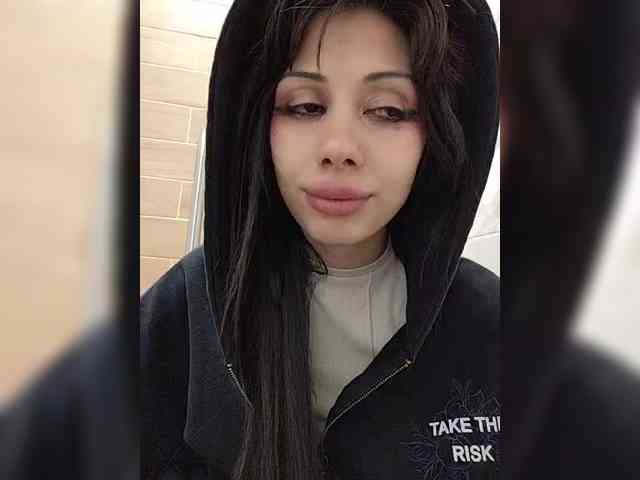 Tinablackkk webcam