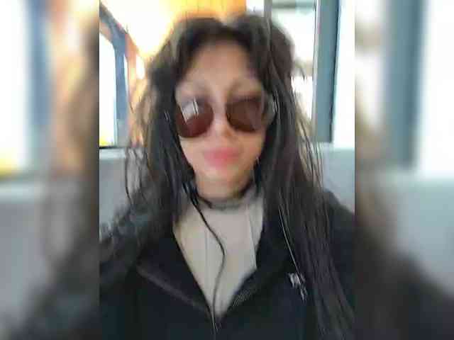Tinablackkk webcam