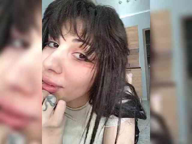 Tinablackkk webcam