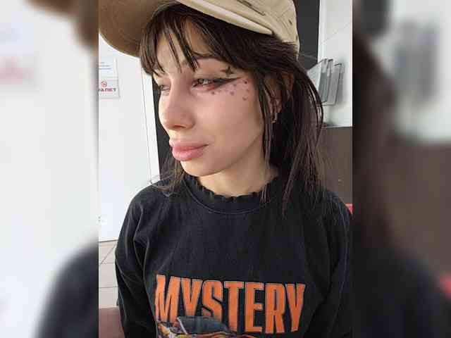 Tinablackkk webcam