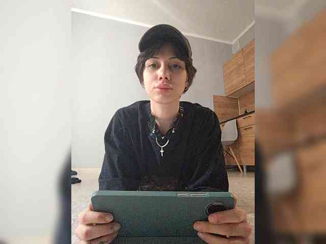 Tinablackkk webcam