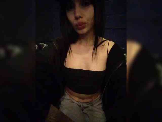 Tinablackkk webcam