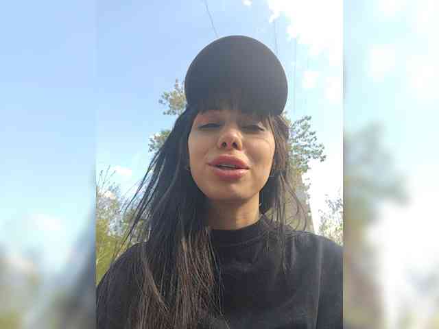 Tinablackkk webcam