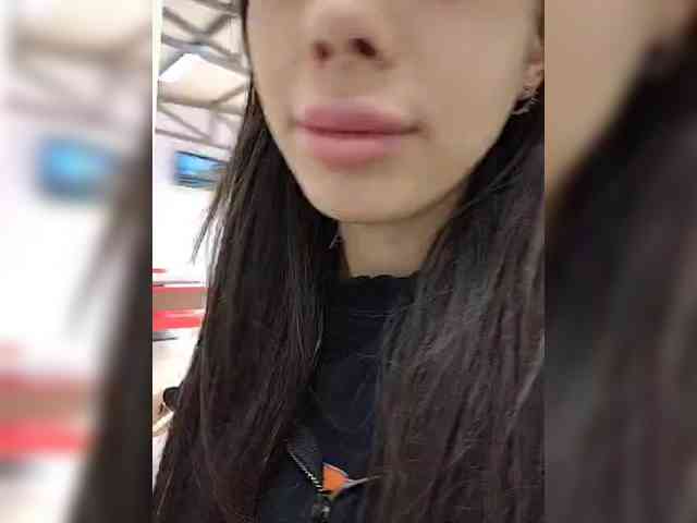 Модель: Tinablackkk