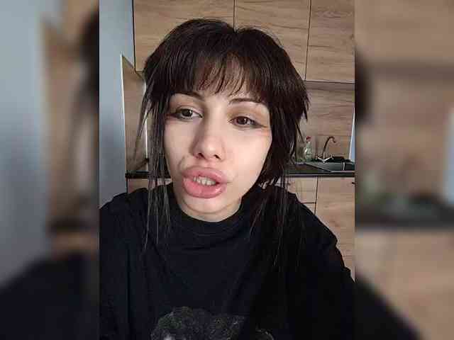 Tinablackkk webcam