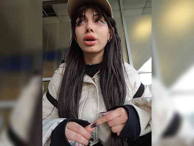 Tinablackkk webcam