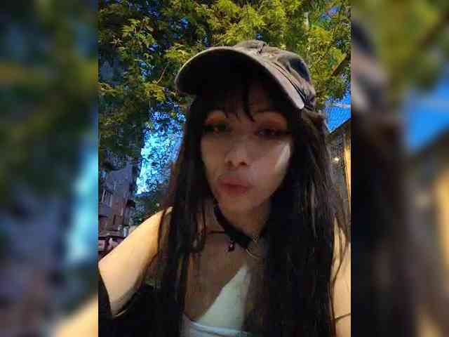 Tinablackkk webcam