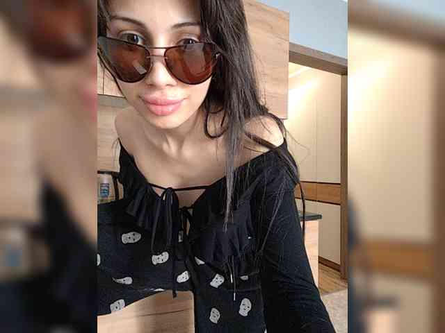 Tinablackkk webcam